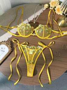 Women's 2-Piece Yellow Floral Embroidered Sheer Mesh Underwire Bra And Thong Lingerie Set With Heart Pendant
